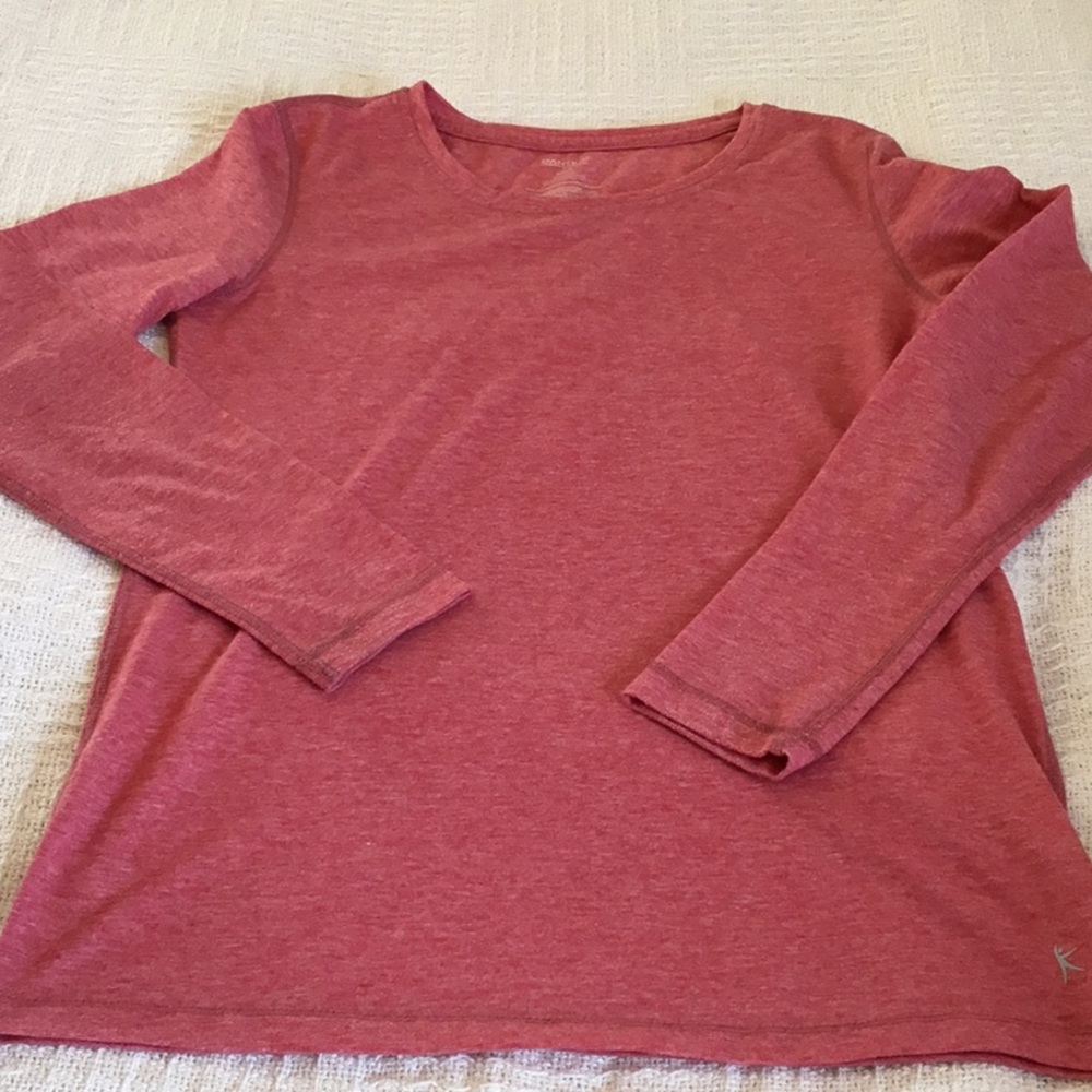 Ladies size small 4-6 loose-fit shirt